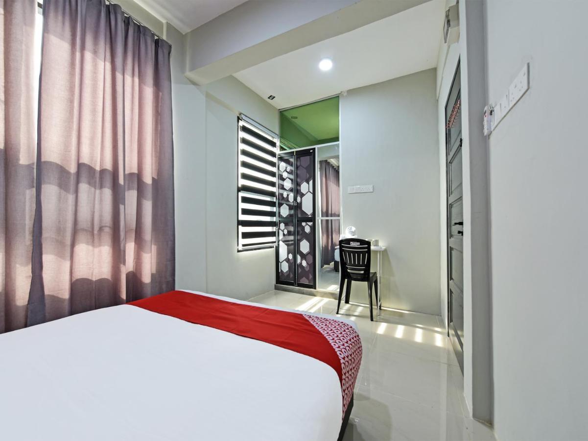 Oyo 90594 Hotel Casalink Paka Dış mekan fotoğraf