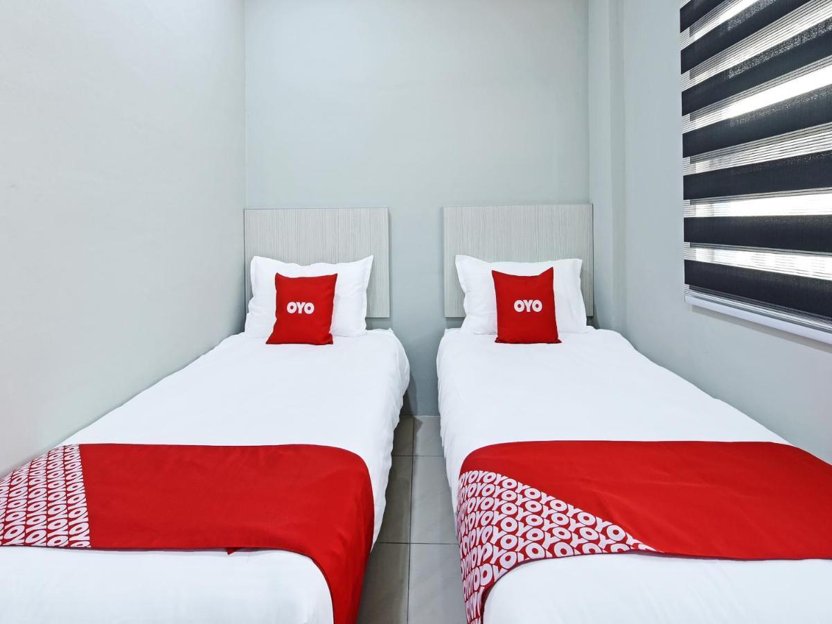 Oyo 90594 Hotel Casalink Paka Dış mekan fotoğraf